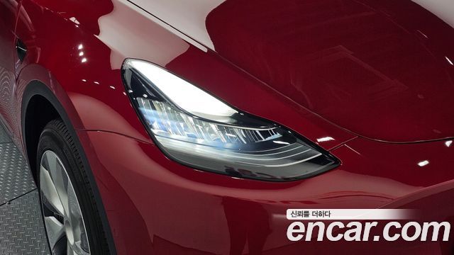 Tesla Model Y 2021 — photo 8