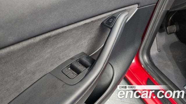 Tesla Model Y 2021 — photo 27