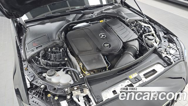 Mercedes-Benz C-Class 2024 — photo 6