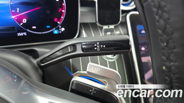 Mercedes-Benz C-Class 2024 — photo 12