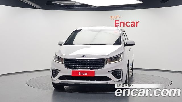 Kia Canival 2019 — photo 3