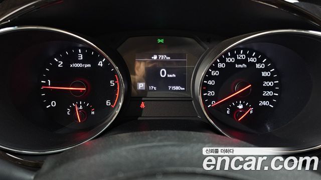 Kia Canival 2019 — photo 11