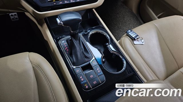 Kia Canival 2019 — photo 12