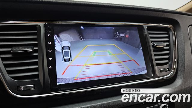 Kia Canival 2019 — photo 21
