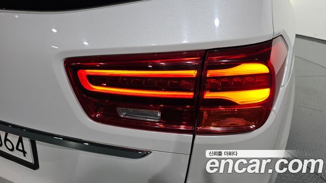 Kia Canival 2019 — photo 9