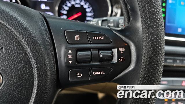 Kia Canival 2019 — photo 27
