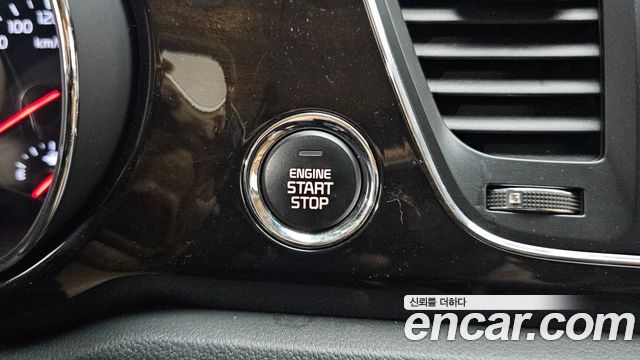 Kia Canival 2019 — photo 28