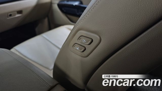 Kia Canival 2019 — photo 31