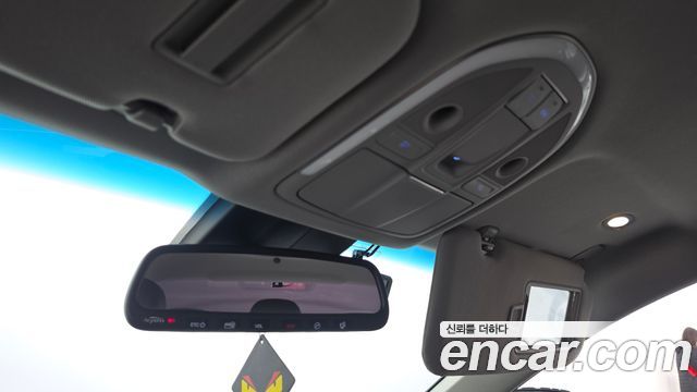 Hyundai Genesis 2016 — photo 25