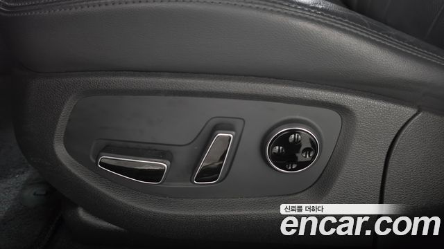 Hyundai Genesis 2016 — photo 27