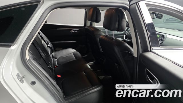 Renault Korea SM6 2019 — photo 17