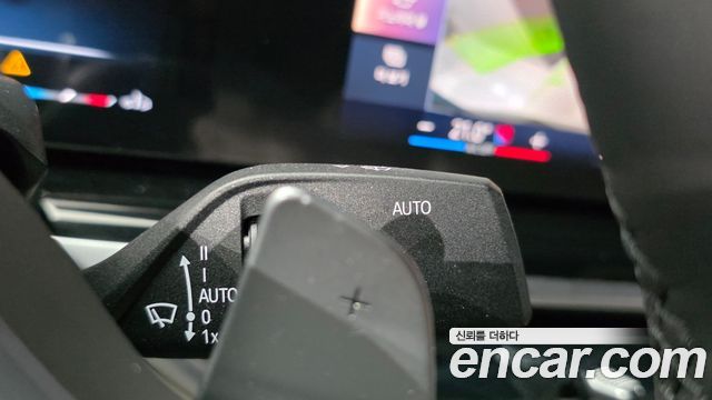 BMW X6 2025 — photo 28