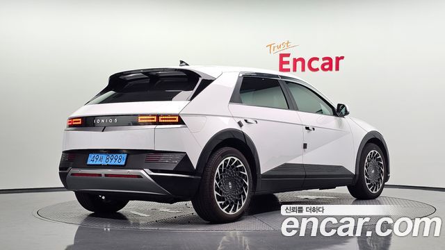 Hyundai Ioniq5 2023 — photo 2