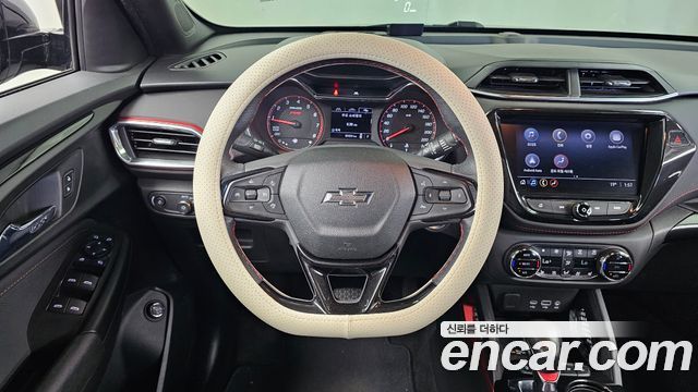 Chevrolet Korea Trailblazer 2021 — photo 19