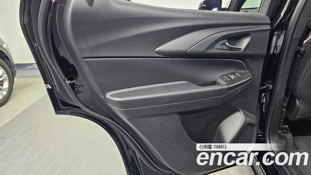 Chevrolet Korea Trailblazer 2021 — photo 15
