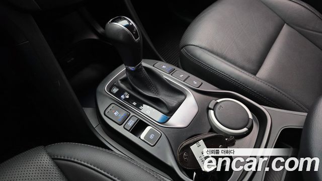 Hyundai Maxcruz 2016 — photo 12