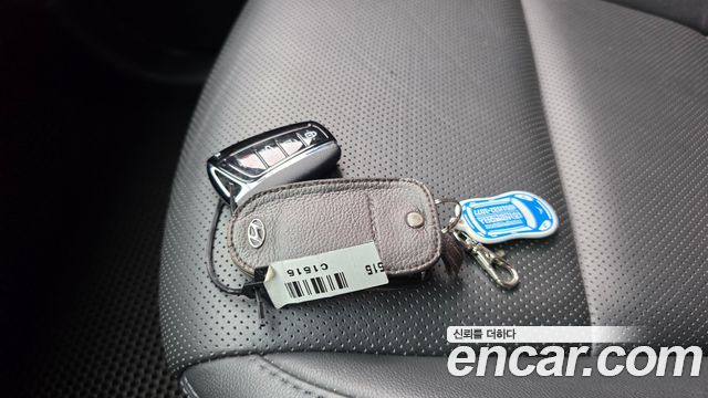 Hyundai Maxcruz 2016 — photo 27
