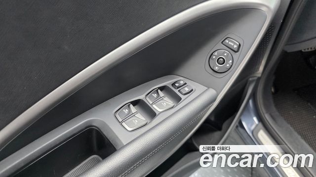 Hyundai Maxcruz 2016 — photo 29