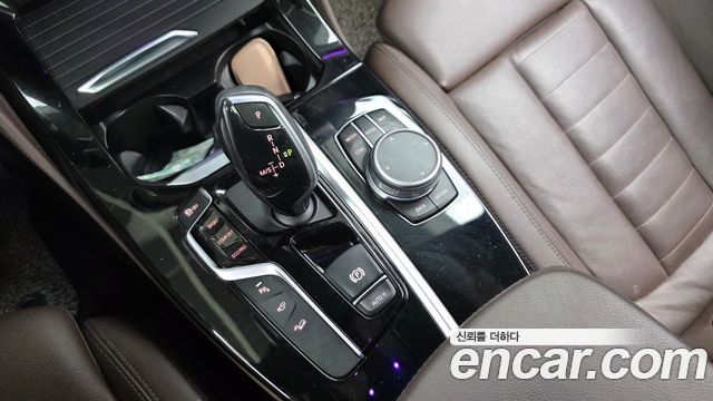 BMW X4 2021 — photo 12