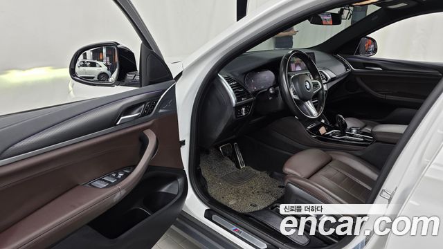 BMW X4 2021 — photo 13
