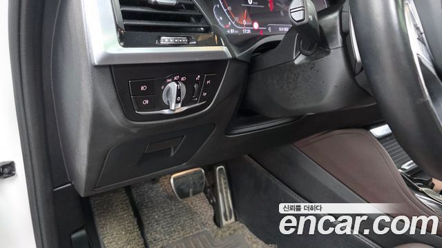 BMW X4 2021 — photo 23