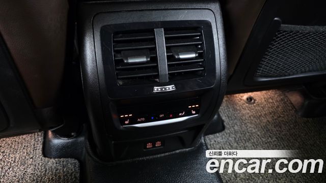 BMW X4 2021 — photo 24