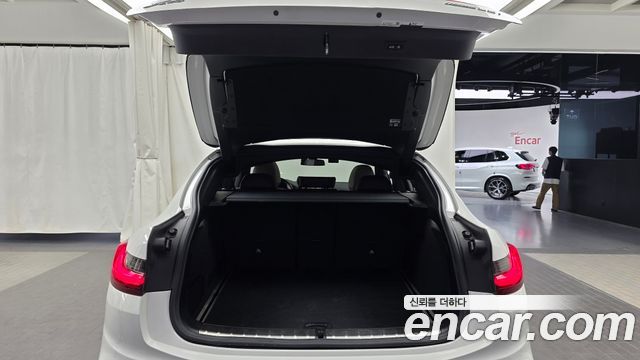 BMW X4 2021 — photo 26