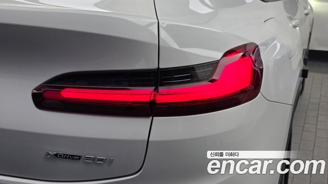 BMW X4 2021 — photo 9
