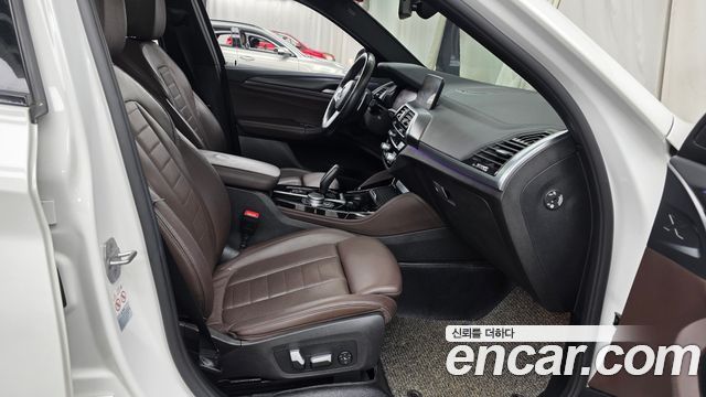 BMW X4 2021 — photo 16