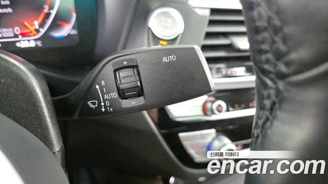 BMW X4 2021 — photo 27