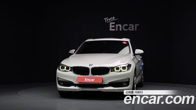 BMW Gran Turismo 2021 — photo 3