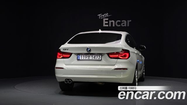 BMW Gran Turismo 2021 — photo 4