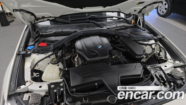 BMW Gran Turismo 2021 — photo 6