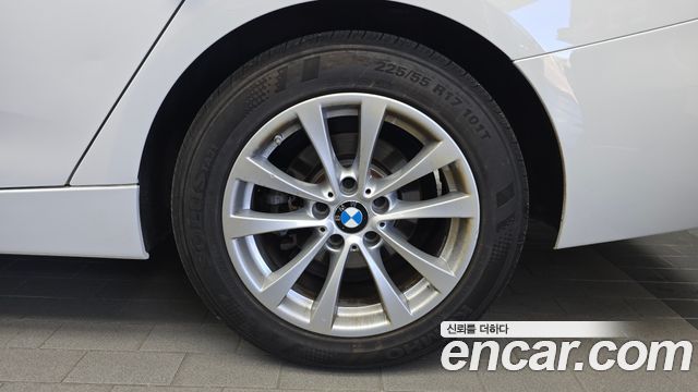 BMW Gran Turismo 2021 — photo 7