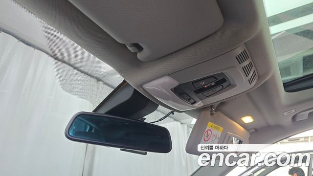 BMW Gran Turismo 2021 — photo 27