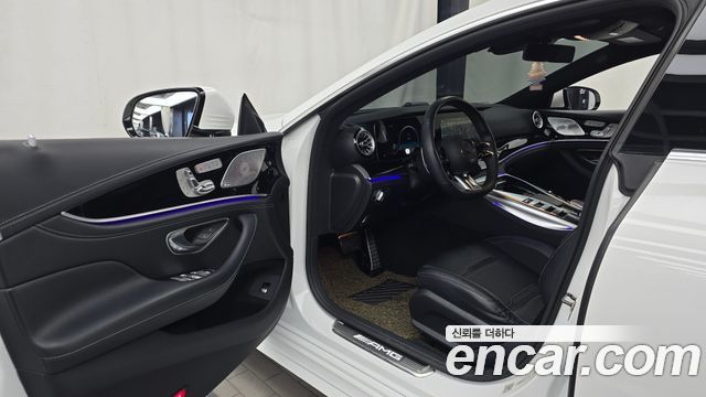 Mercedes-Benz AMG GT 2022 — photo 13