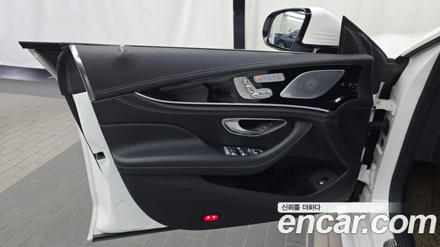Mercedes-Benz AMG GT 2022 — photo 14
