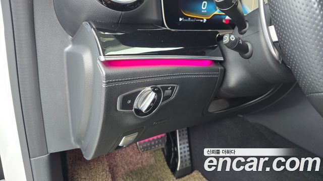 Mercedes-Benz AMG GT 2022 — photo 28