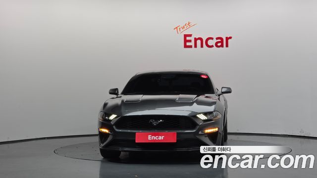 Ford Mustang 2019 — photo 3