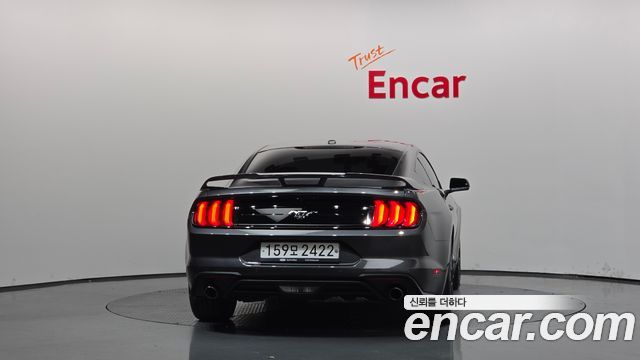 Ford Mustang 2019 — photo 4