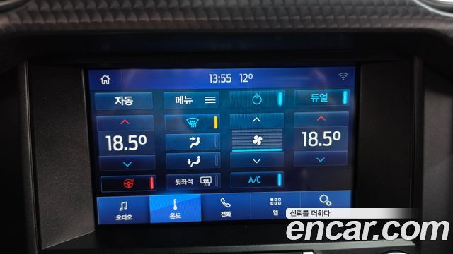 Ford Mustang 2019 — photo 29