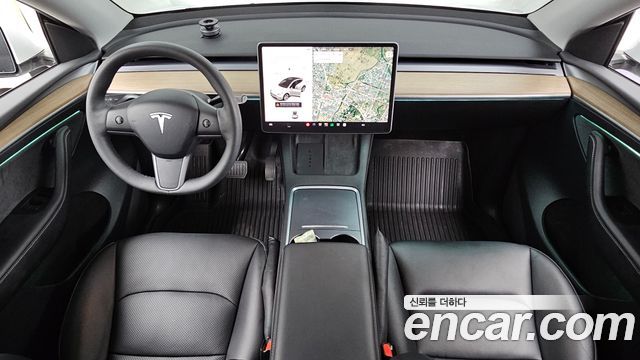 Tesla Model Y 2023 — photo 10