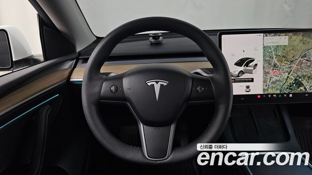 Tesla Model Y 2023 — photo 19