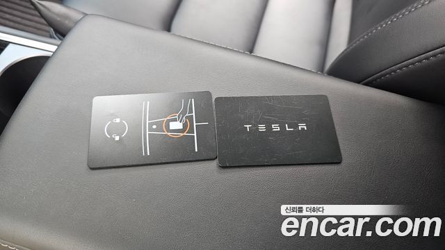 Tesla Model Y 2023 — photo 37