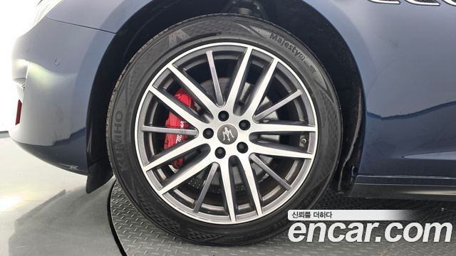 Maserati Ghibli 2019 — photo 5