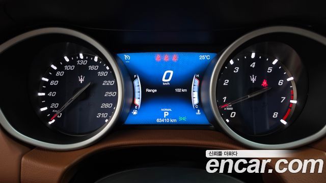 Maserati Ghibli 2019 — photo 11