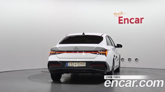 Hyundai AVANTE 2024 — photo 4