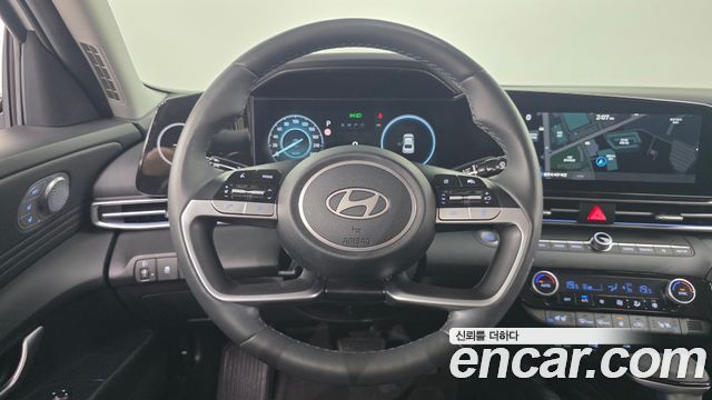 Hyundai AVANTE 2024 — photo 19