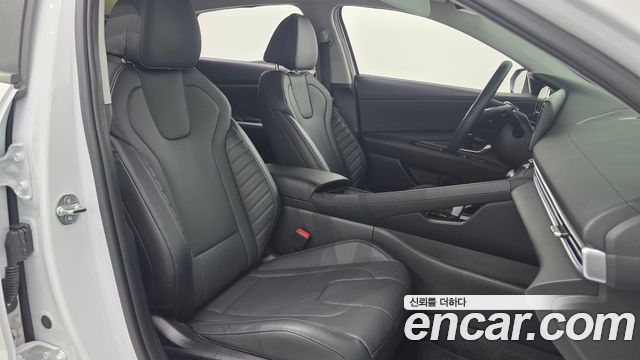 Hyundai AVANTE 2024 — photo 24