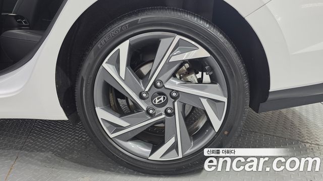 Hyundai AVANTE 2024 — photo 7
